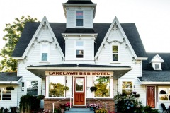 The Lakelawn B&B in Yarmouth.  Not luxurious, but as good as Yarmouth has to offer.